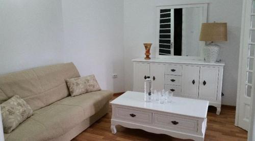 Dorobanti Apartment | Central appartment - heart of Bucharest - sector 1 - new renovated - open space