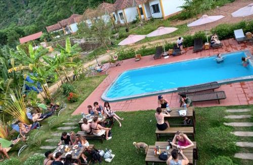 Phong Nha Hostel | Central Backpackers Hostel - Phong Nha