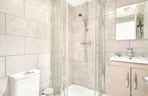 Blackburn Apartment | Central Blackburn Convenient 1 Bedroom Apartment