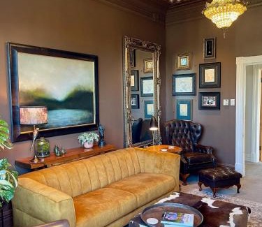Blenheim Villa | Central Blenheim Villa