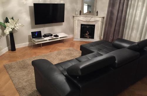 Carnot Apartment | central CANNES - Luxury Clara Residence