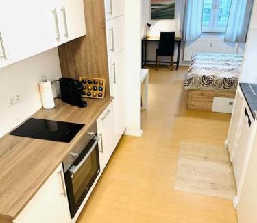 Hartenberg-Munchfeld Apartment | Central City Charm 01