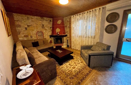 Elbasan House | Central cozy & quiet Duplex