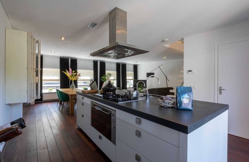 Domburg House | Central Domburg Apartment