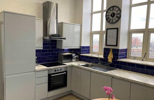 Doncaster Apartment | Central Doncaster 1BED 1BATH Pent-Apartment