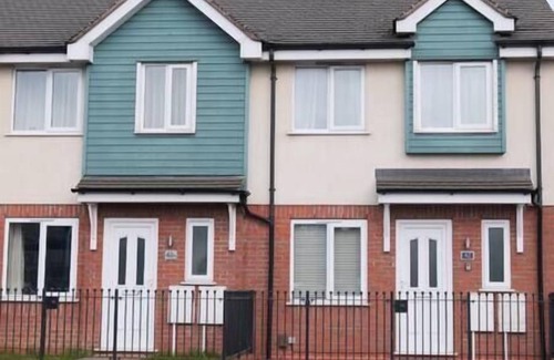 Stafford House | Central Getaway House with Parking, Wi-Fi & Garden