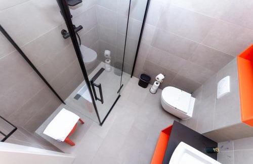 Pusztavacs Apartment | Central Harmony 4 People Apartment with AC by NW