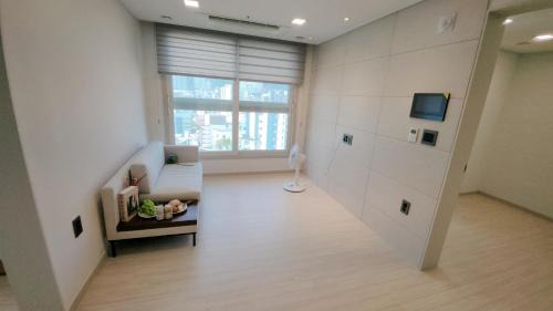 Yeonsan Apartment | Central Height Apartment Royal