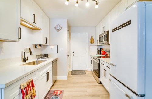 Townsite House | Central Henderson Retreat Near Dining and Lake Mead!