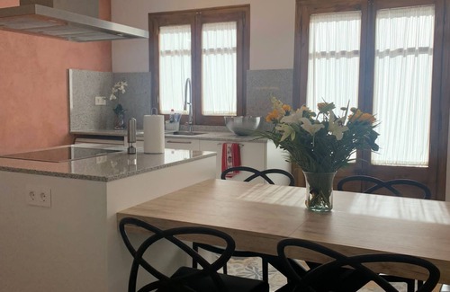 Figueres House | Central house! ideal for families. Both parking