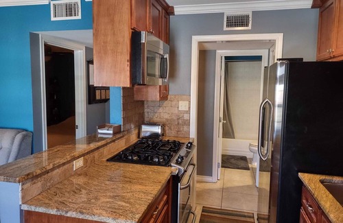 Hyde Park Condo | Central Hyde Park Condo