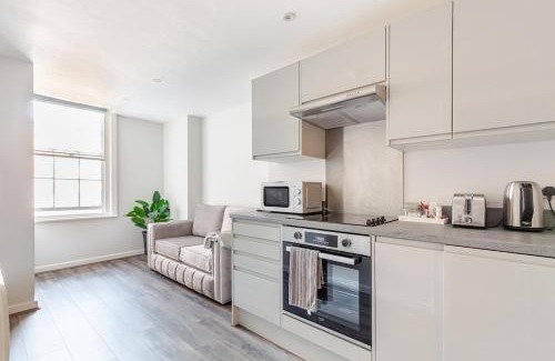 Chinatown Apartment | Central Liverpool Apartment, 1 Bedroom and Sofa Bed