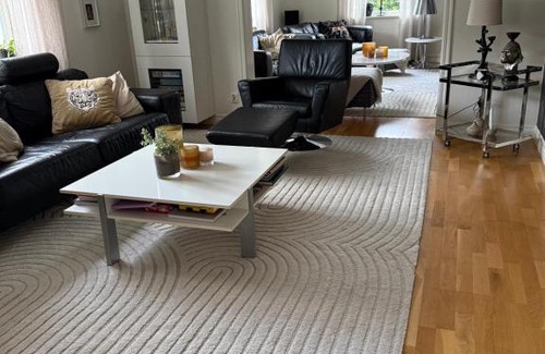Uddevalla Villa | Central mysig villa 5-personer