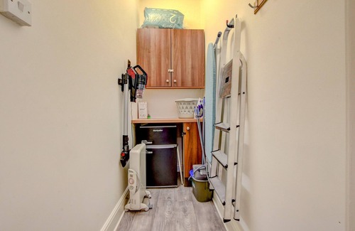 Whitby Apartment | Central Park Place Apartment