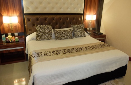 Balibago Hotel | Central Park Tower Resort