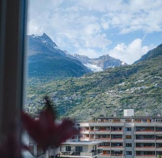 Visp Apartment | Central Penthouse No5 - sky view