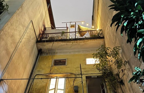 Dong Da House | Central stay|3' to Old quarter| 2BR| Homey retreat