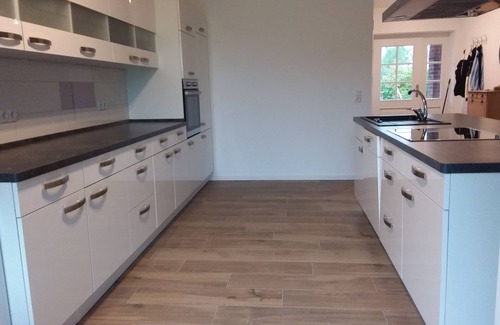 Sehlen Apartment | Centrally located, quiet apartment with terrace and garden