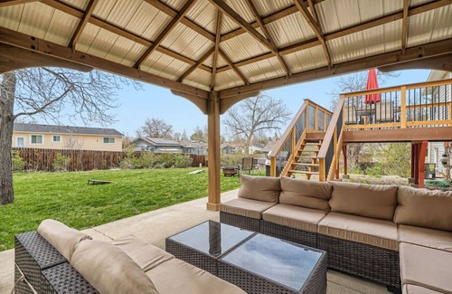 Walnut Grove House | Centrally located for adventures