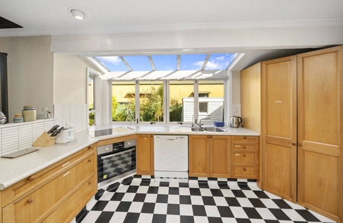 Greytown House | Centrally Located - Greytown Holiday Home