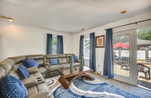 Newport News House | Centrally Located Hampton Home 6 Mi to Downtown!