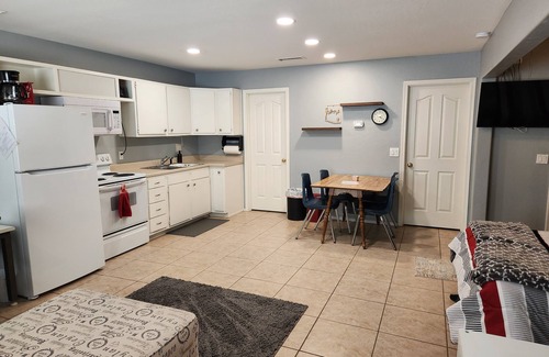 Mesa Apartment | Centrally Located Mesa Studio