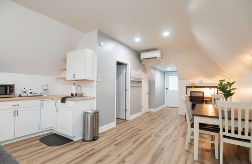 Northside House | Centrally-Located North Chattanooga Studio