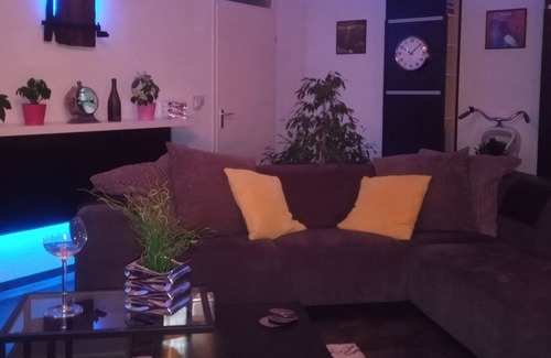 Scherpenzeel Apartment | Centrally located easy travel all over the country