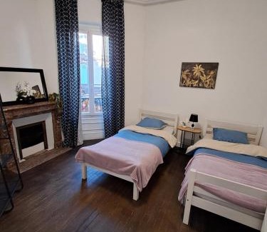 Dreux Apartment | Centre