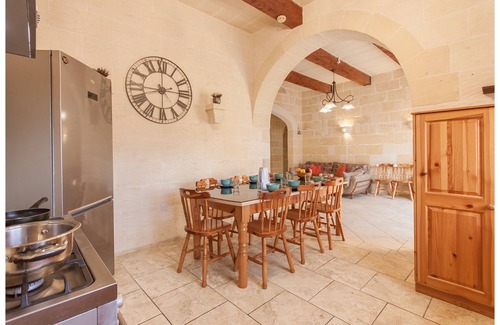 Kercem House | Centre Island Gozitan Farmhouse & Pool, Kercem Gozo, Malta