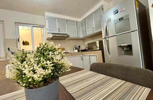 Culiacan Apartment | Centrico, Cama King Size & Cocina Cerca de la UAS