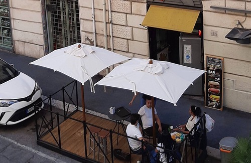 Rione XVIII Castro Pretorio Apartment | Centurions Room