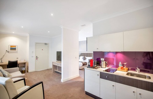 Traralgon Hotel | Century Inn