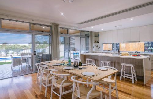 Dunsborough House | Ceol Na Mara - Luxury Pool Escape with Golf Views