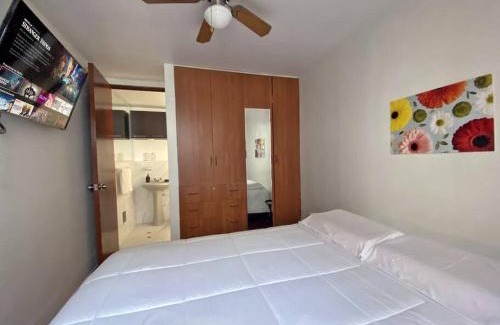 San Miguel Apartment | Cerca a las universidades San Marcos y Católica