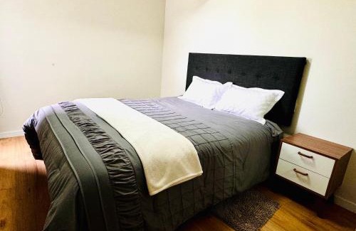 Lince Apartment | Cerca al parque Castilla y mall de salaverry
