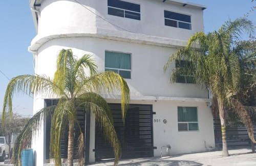 Juarez Apartment | Cerca del aeropuerto de mty y parques industriales