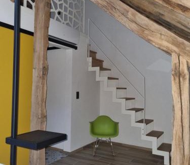 Buissonville Bed & Breakfast | Cerf, ouvre-moi B&B