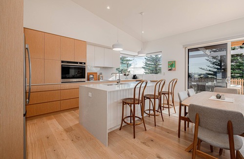 Port Willunga House | Cerulean ~ Port Willunga - Cerulean (/səˈruːliən/), a hue of blue halfway between azure and cyan. A colour the entire residence was custom built by award winning architects to celebrate.