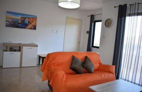 Marsalforn Apartment | Cesca Apartments - Marsalforn, GOZO