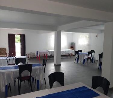 Arbore House | Cetină de brad
