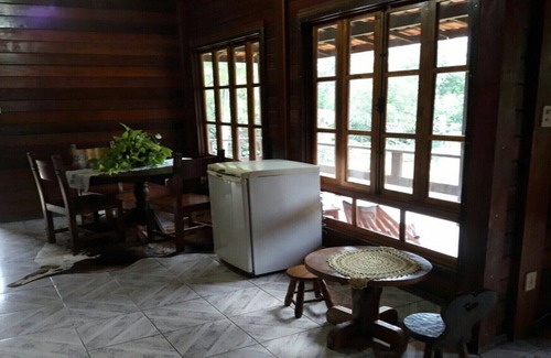 Medeiros House | Chácara J. Thompson -Medeiros Jundiai Rentals for parties and weekends