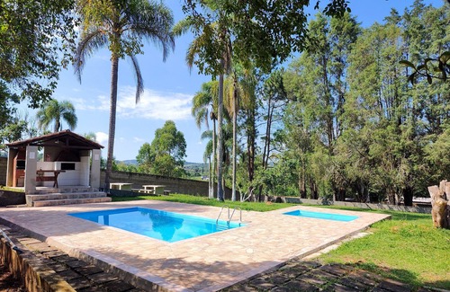 Ibiuna House | Chácara Temporada em Ibiúna- Aluguel Feriados e Fins de Semana