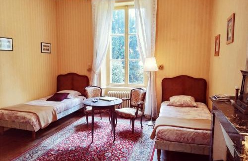 Sainte-Cecile Bed & Breakfast | Château de Bellevue - Appartement