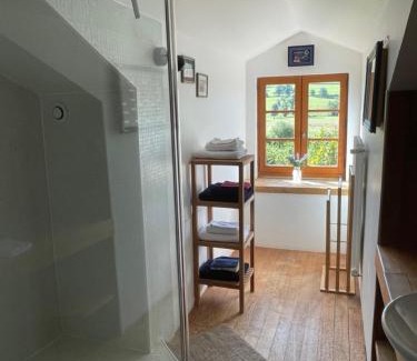 Varennes-sous-Dun Bed & Breakfast | Château de GRANDVAUX