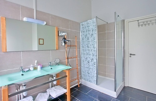 Aire-sur-la-Lys Bed & Breakfast | Château de Moulin le Comte