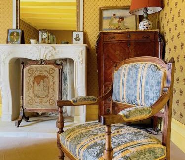 Le-Petit-Pressigny House | Château de Ré