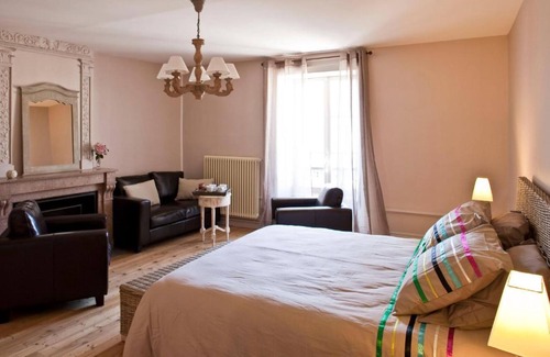 Riverie House | Château de Riverie