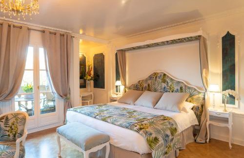 Montvillargenne Hotel | Château Jeanne & The Forest - Château de Montvillargenne