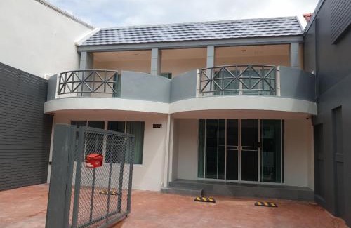 Cha-am House | Cha-am Beach Vacation Home